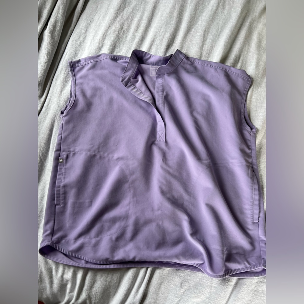 FIGS Scrub Set- Lilac SIZE M